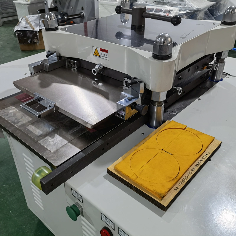 Good Price Plane and Creasing Manual Discharge Cutter Kraft Paper Sheet Die Cutting Machine